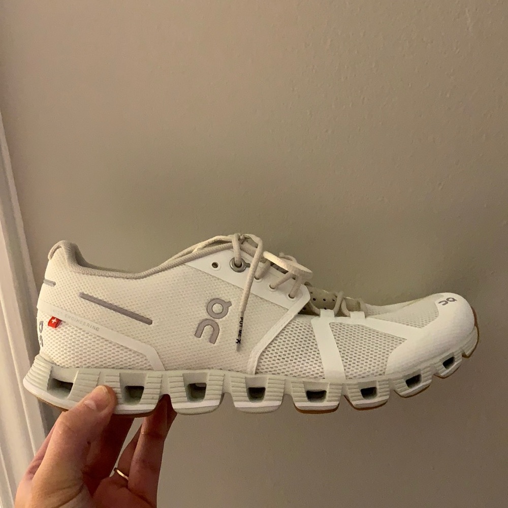 White On Cloud Tennis Shoes